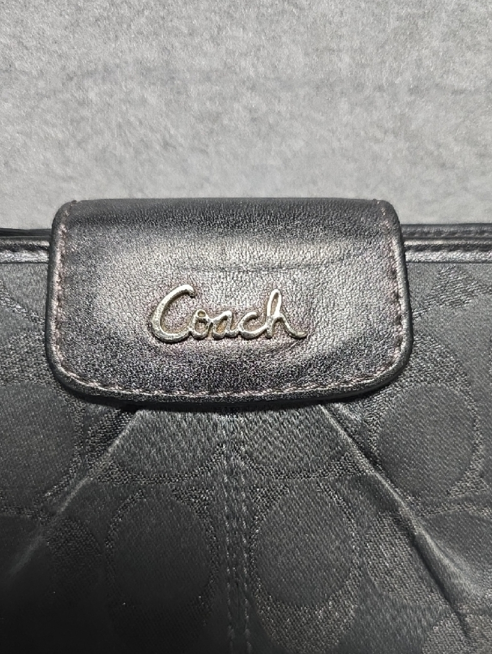 Coach Vintage Signature Canvas Pleated Leather Flap Bifold Wallet - Picture 2 of 16